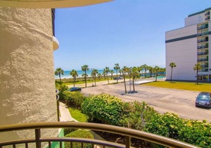 1 Bedroom King bed MB 206