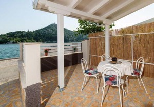 1 Bedroom Nice Home In Rogotin