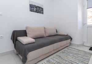 1 Bedroom Nice Home In Rogotin