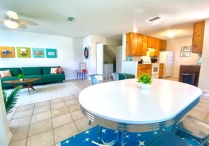 1 Block to Beach & A Street, Atomic Burst 50s Apt