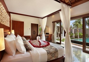 1 BR Suite Villa with a private pool, FREE return airport transfers