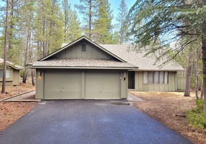 1 Conifer Lane | 5 BR/3 BA, Sleeps 12