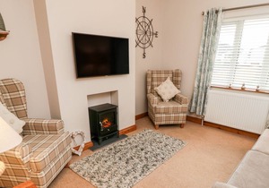 1 NORTH COTTAGE, with a garden in Wilsthorpe