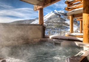 1 of a Kind Slopeside Saddle Ridge! Luxury 4BR+Bonus Rm, Hot Tub, Lone PeakViews