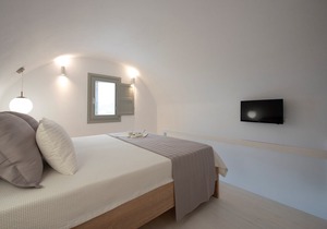 1-Suite Deluxe - White Orchid Luxury Suites