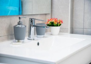 1 THE HOUSE of RISING SUN