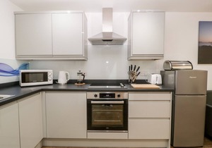 1 THE VAULTS, romantic in Glastonbury