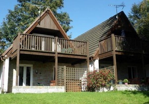 10 Valley View Lodge