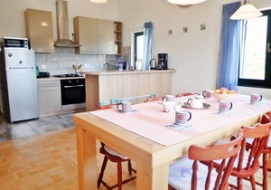 100 m² Apartment ∙ 2 bedrooms ∙ 5 guests