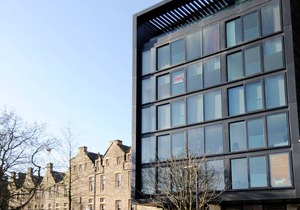 100 m² Apartment ∙ 2 bedrooms ∙ 4 guests