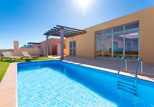 100 m² Villa ∙ 3 bedrooms ∙ 6 guests