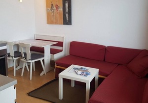 100m from shops, 3rd floor, view mountain, balcony, tv, 25m², Les Menuires