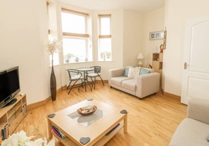 105 m² Cottage ∙ 2 bedrooms ∙ 4 guests