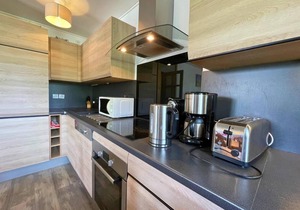 10m from ski slopes, floor -1, balcony, tv, ski locker, 45m², Les Menuires