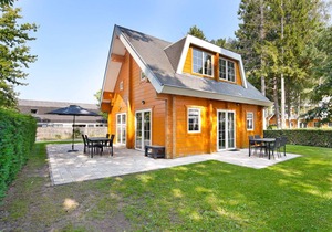 110 m² Bungalow ∙ 2 bedrooms ∙ 4 guests