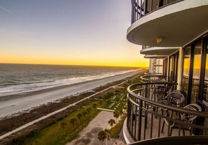 1101 Oceanfront End Unit Myrtle Beach HVAC UV SNAITIZER Lots of light and incredible views!