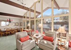 118 E. Bleeker St. Upper level, Condo in Duplex with Private Deck
