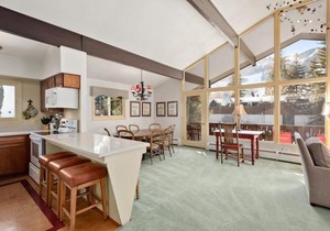 118 E. Bleeker St. Upper level, Condo in Duplex with Private Deck