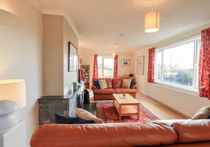 130 m² Cottage ∙ 3 bedrooms ∙ 6 guests