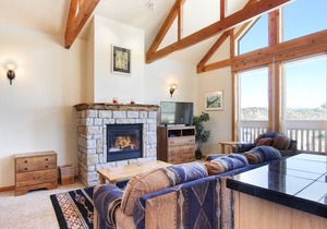 140 m² Condo ∙ 2 bedrooms ∙ 6 guests