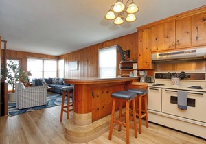 141 A 1st Street: 3 BR, 2 BA House in Avila Beach, Sleeps 6