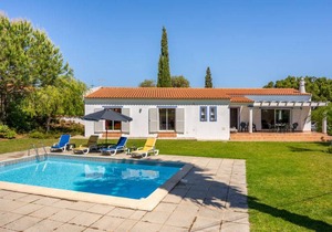 145 m² House ∙ 3 bedrooms ∙ 6 guests