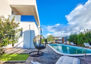 150 m² Accommodation ∙ 4 bedrooms ∙ 8 guests