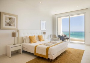 150 m² Apartment ∙ 3 bedrooms ∙ 6 guests