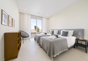 150 m² Apartment ∙ 3 bedrooms ∙ 6 guests