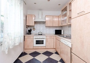 150 m² Apartment ∙ 2 bedrooms ∙ 6 guests