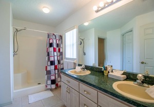 153 m² House ∙ 2 bedrooms ∙ 4 guests