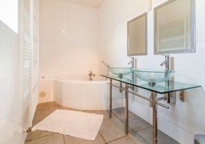 160 m² House ∙ 4 bedrooms ∙ 5 guests