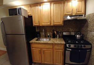 1631 5G · Renovated 2bed Apt/20 min to NTC-Parking Avail.