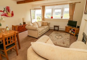 17 Moorside