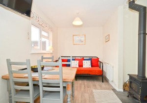 17 Tollgate Cottages