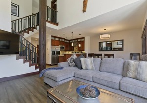 185 m² Condo ∙ 3 bedrooms ∙ 10 guests