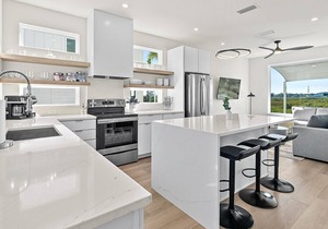 192 Riberia - Downtown Waterfront Luxury Home