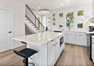 192 Riberia - Downtown Waterfront Luxury Home