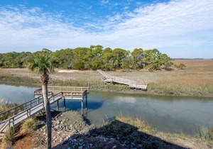 194 Beach Club Villa Beautiful Condo w/ Views of Marsh, Creek & Canal