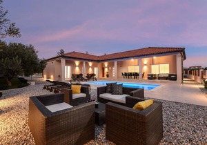 194 m² Villa ∙ 3 bedrooms ∙ 8 guests