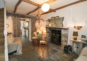 19A Kingshead Street