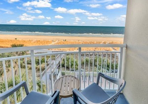 1BR Oceanfront Condo in Atlantica Resort