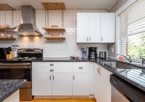 1BR Sparkling Clean Apartment, KING Bed