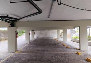 1E - Pe na Areia da Praia do Tombo, 3 Quartos, Ar Cond, 2 WC, 1 vaga e Roupas de Cama