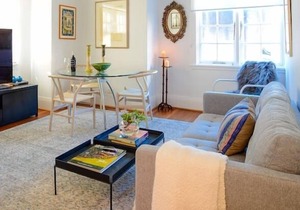 2 Bdrm Art Deco Apt Stroll To Bondi Junction