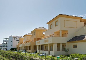 2 bedroom apartment with garden block 1 (Apartment 2)