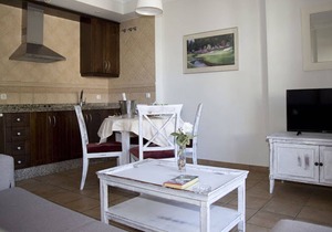 2 bedroom apartment with garden block 1 (Apartment 7)