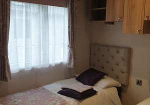2-Bed Caravan - Oakdene Forest Park
