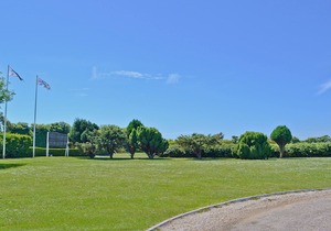 2 bedroom accommodation in St Margarets-at-Cliffe