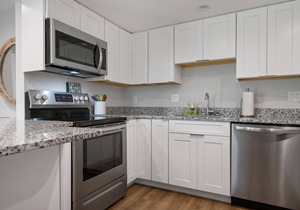 2 Bedroom/2 Bath Villa (Ground Level) - Unit 9/C